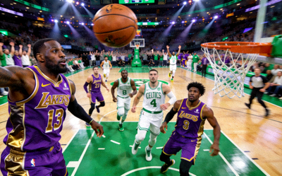 NBA篮球比赛，湖人队与凯尔特人队激烈对抗
